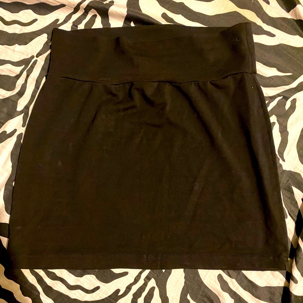 Black mini skirt